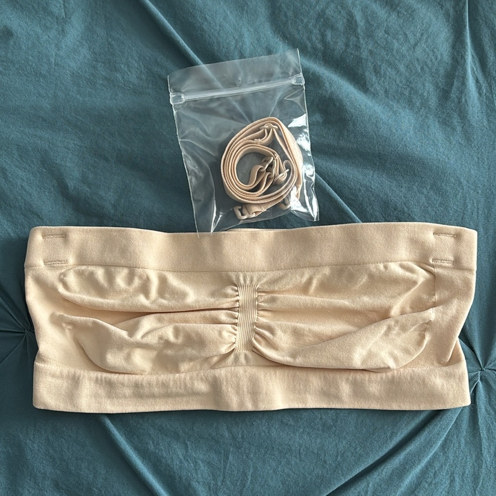 New SKIMS Seamless Sculpt Bandeau Bra L